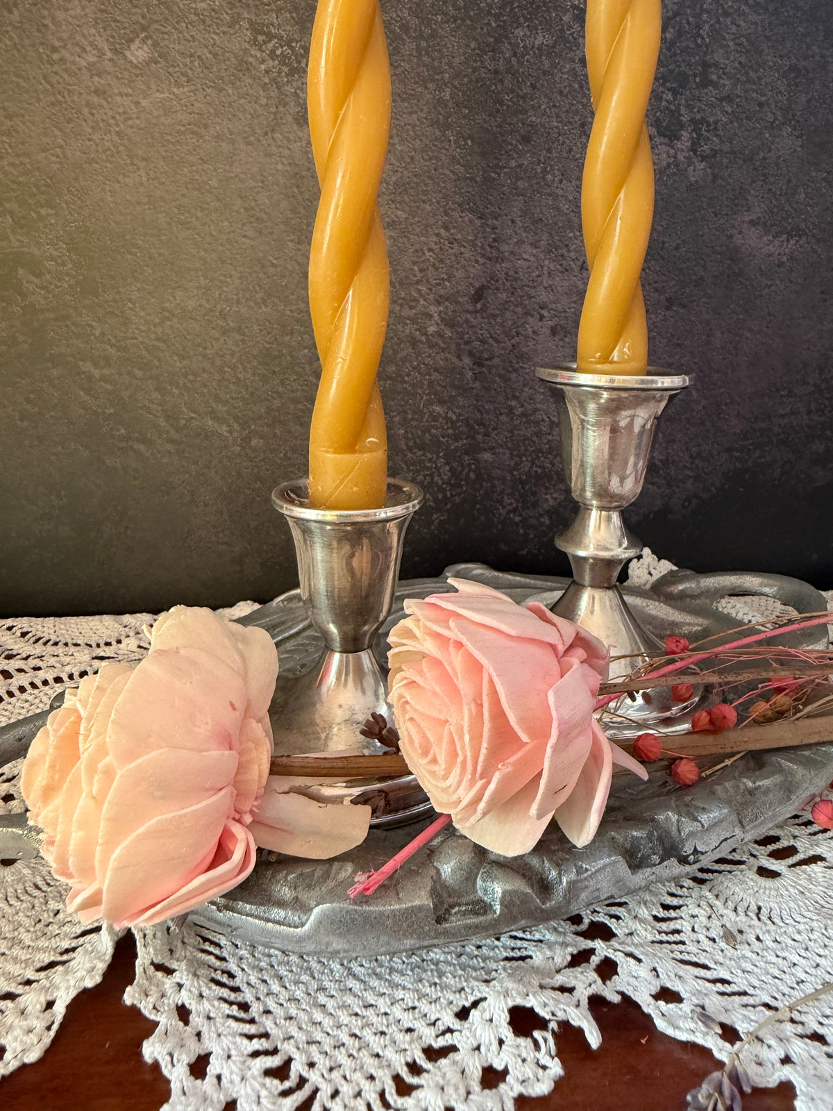 Par de candelabros vintage de plata chapada Towle 3178 | Candelabros clásicos para velas cónicas | Decoración de mesa tradicional en plata