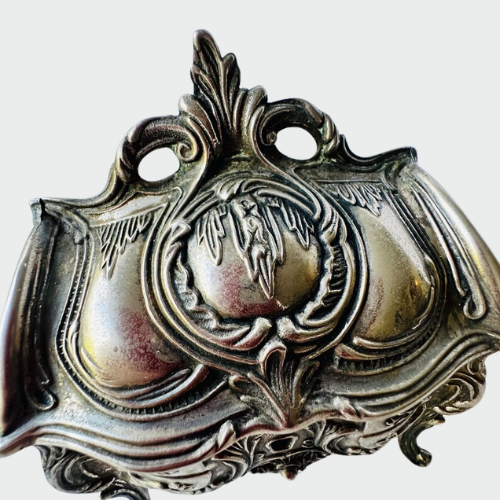 Vintage , silver-toned metal jewelry or trinket box 5x5.5