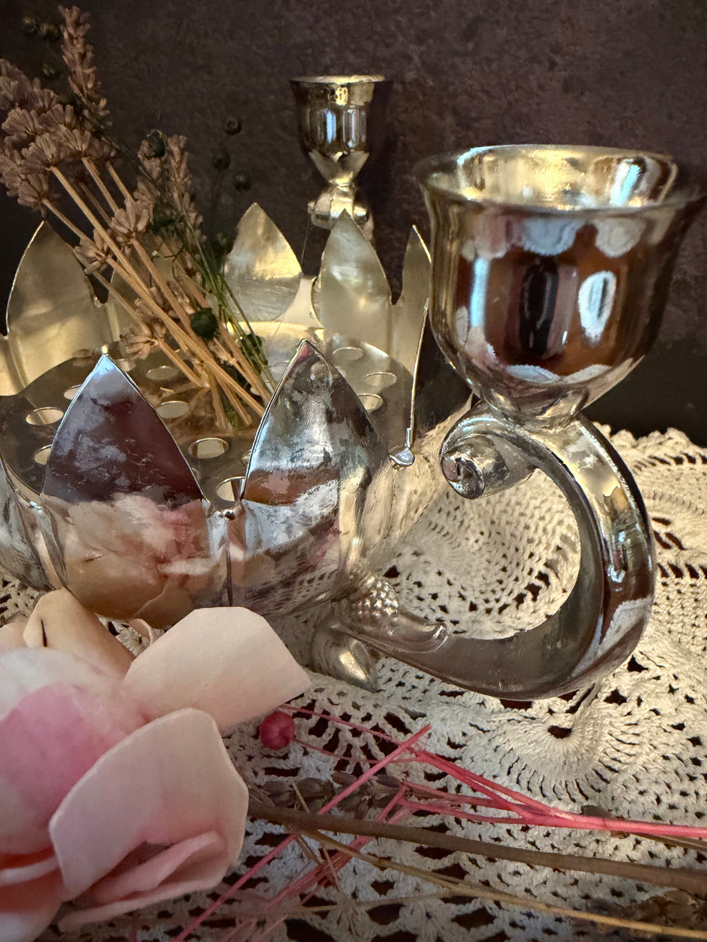 Vintage Silver Tone Lotus Flower Candelabra – 3 Candle Holder Centerpiece – Hollywood Regency Floral Candleholder