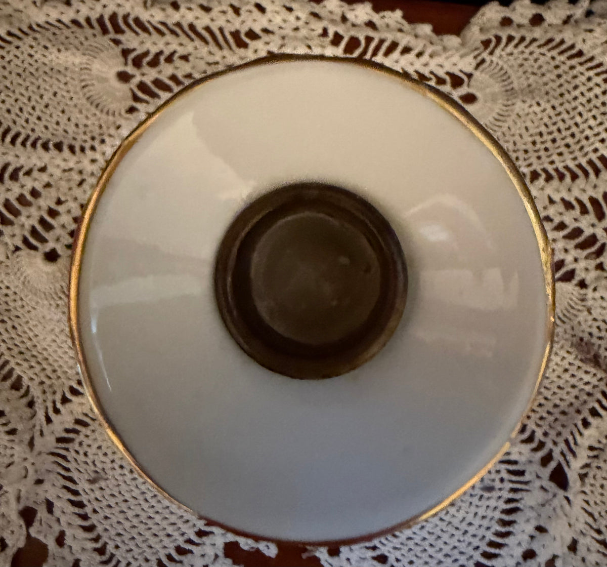 Vintage Aynsley Famille Rose Bone China Candlestick Holders – Pair – Floral Chinoiserie Design – Made in England – Gold Trim