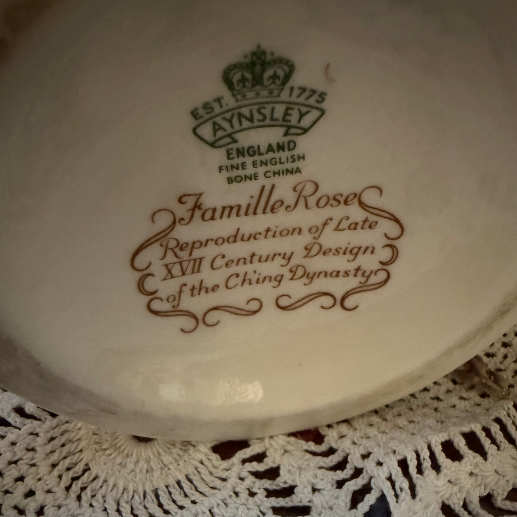 Vintage Aynsley Famille Rose Bone China Candlestick Holders – Pair – Floral Chinoiserie Design – Made in England – Gold Trim
