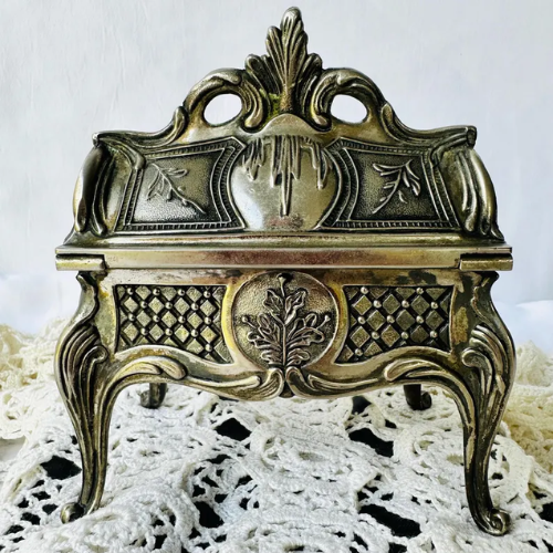 Vintage , silver-toned metal jewelry or trinket box 5x5.5